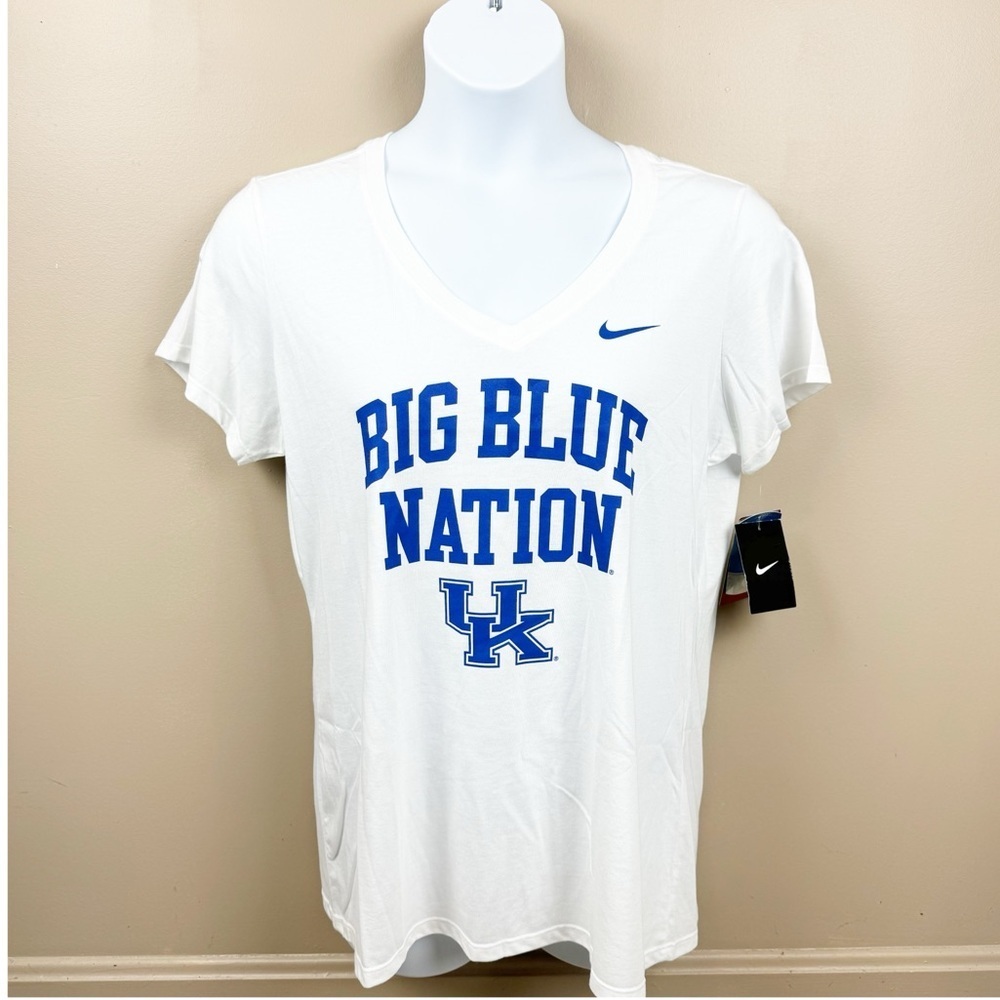 Nike Slim Fit Swoosh White UK Wildcats Big Blue Nation V Neck Top Size XXL
